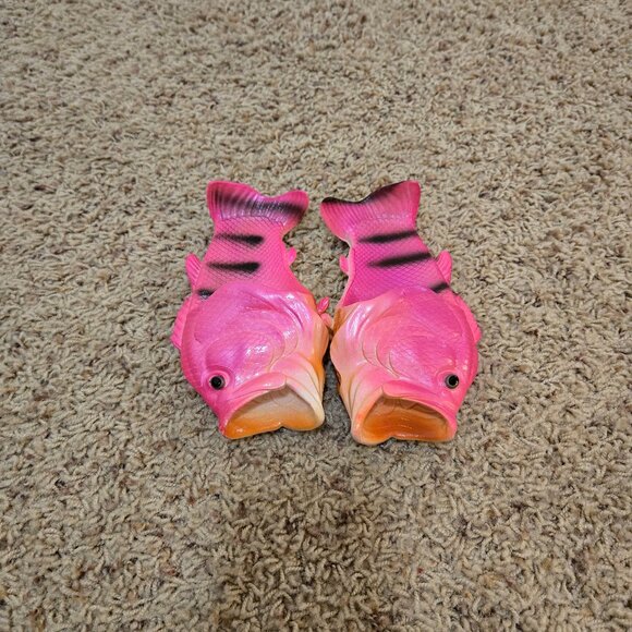 Fish Sandals Toddler Size 9.5-10, 26/27 - Picture 1 of 6